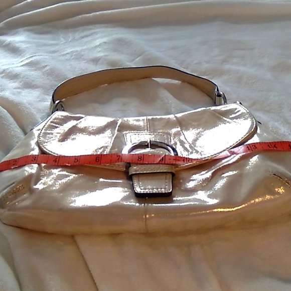 NWOT Coach bag in champagne 🍾! - Picture 6 of 8